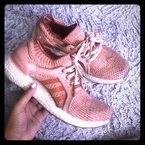 Pink Adidas Ultra Boost 9.5